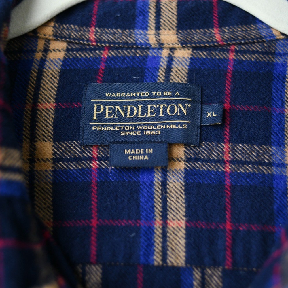 Pendleton Flannel Shirt Mens XL Blue Cotton RA509 Cascade Elbow Patch - Picture 2 of 9